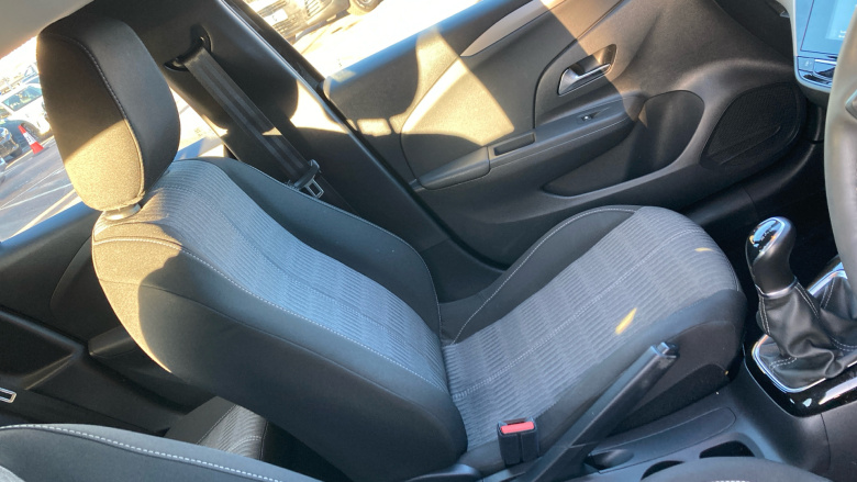 Vauxhall Corsa 1.2 Design 5dr Petrol Hatchback